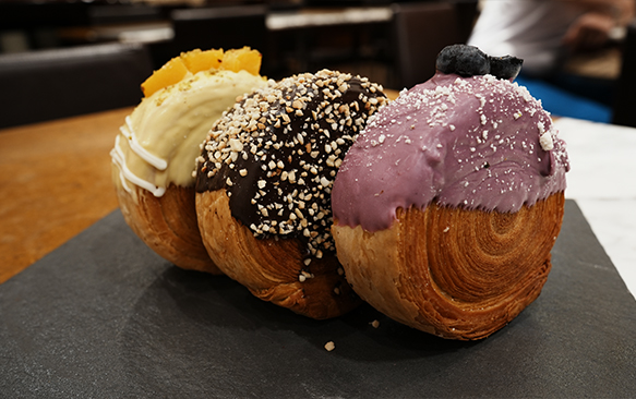 Dining-AboutUs-PastryDeli-03_583x366px